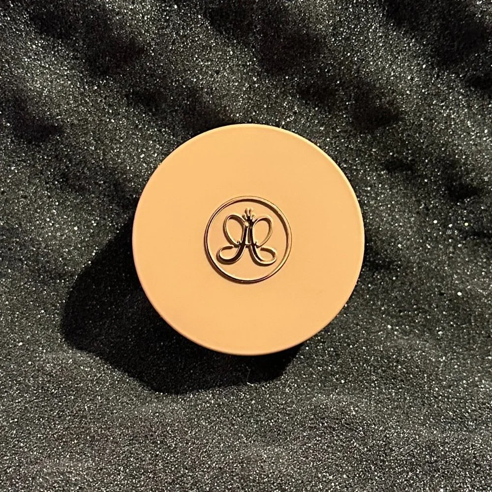 Anastasia Beverly Hills Cream Bronzer in Warm Tan
